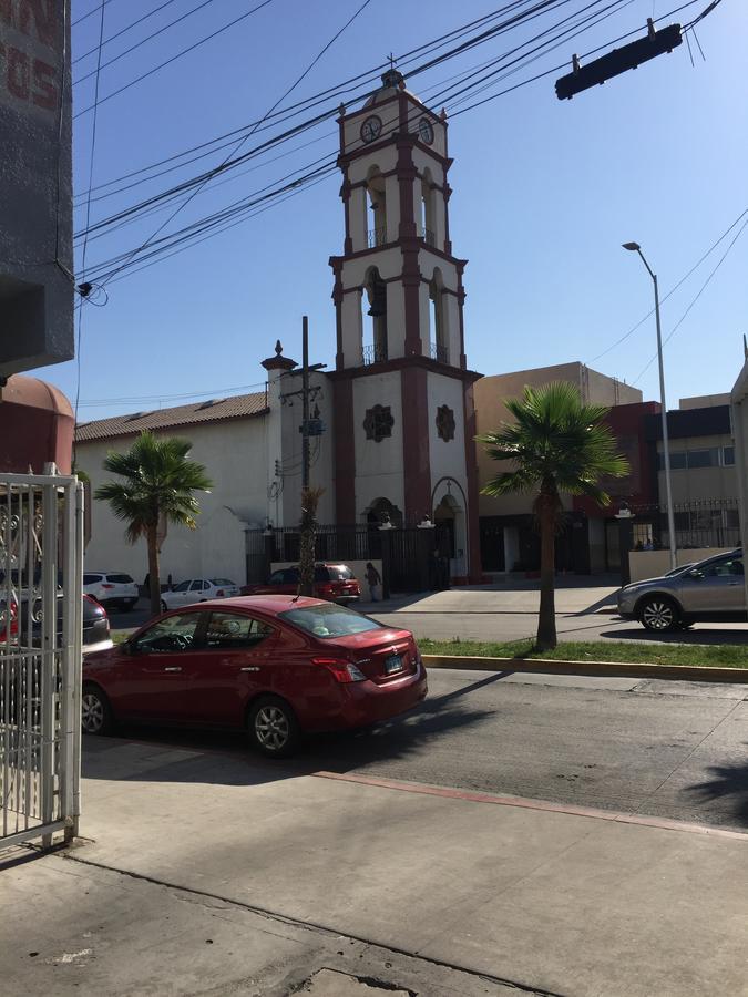 Pied-A-Terre Center Of Tijuana Apartment Exterior foto